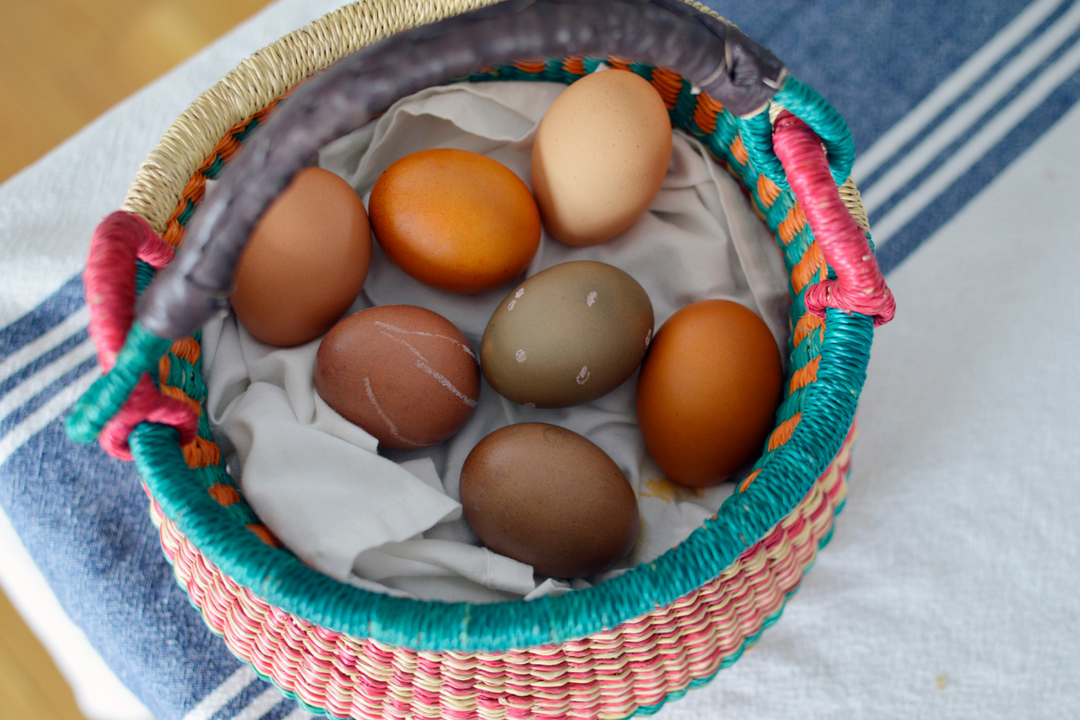 How to Dye Easter Eggs Naturally