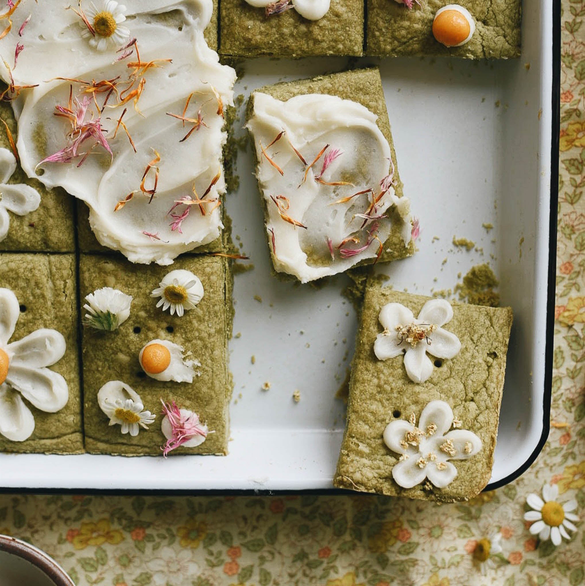 Spring Flower Shortbread Cookies