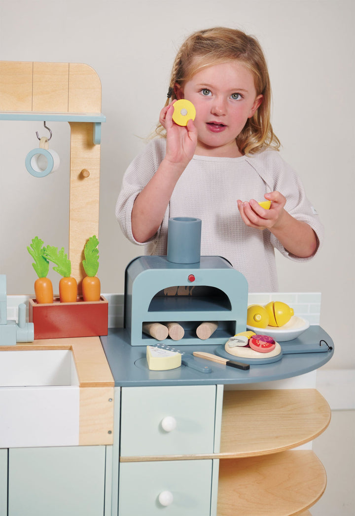 Tender Leaf - La Fiamma Grand Kitchen - Bella Luna Toys