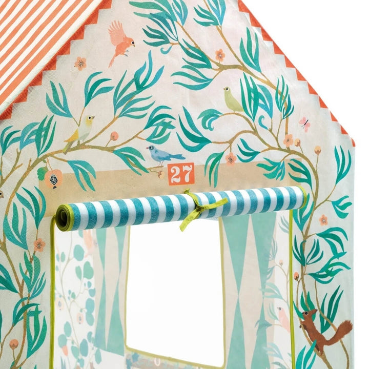 Details on the Garden House Play Tent by Djeco.