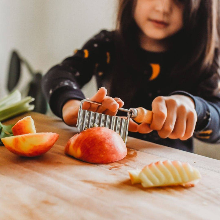 Wooden Vegetable Crinkle Cutter - Bella Luna Toys