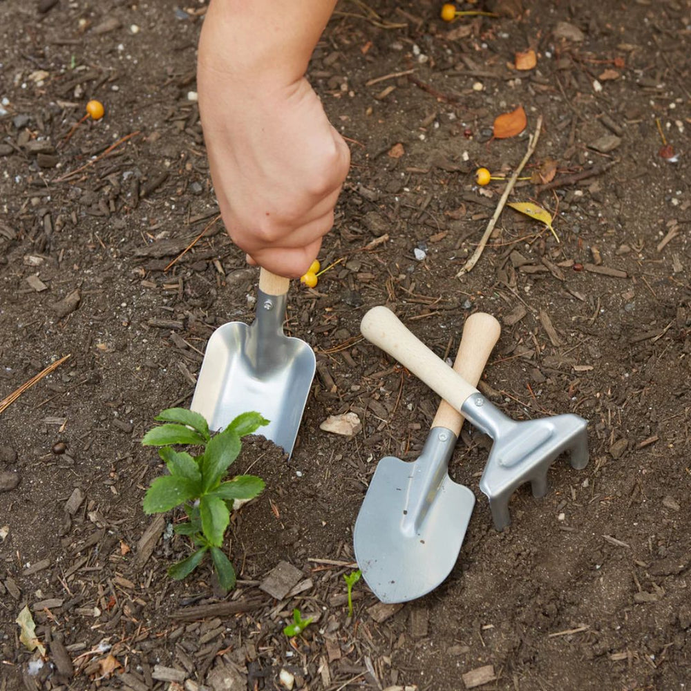 Kikkerland Garden Tool Set- Outdoor Toys- Bella Luna Toys